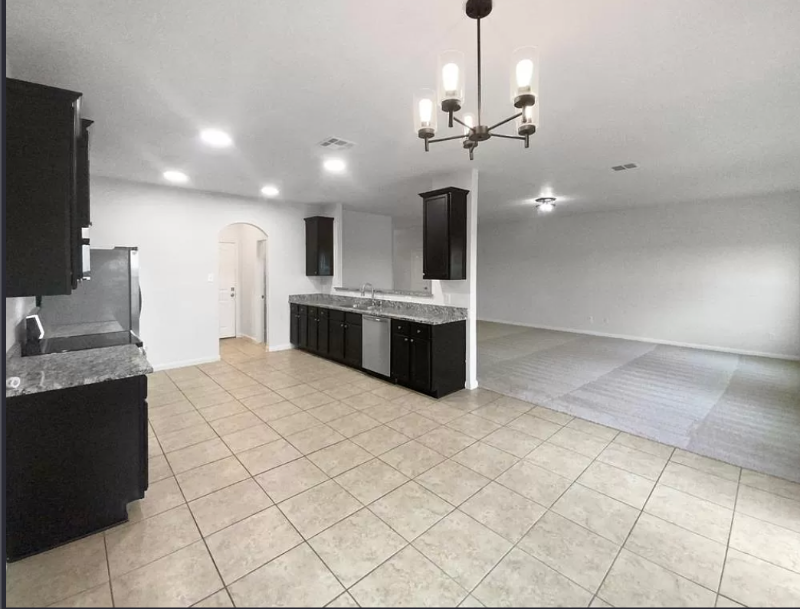 20000 Woodrow Wilson St - Photo 3 of 12