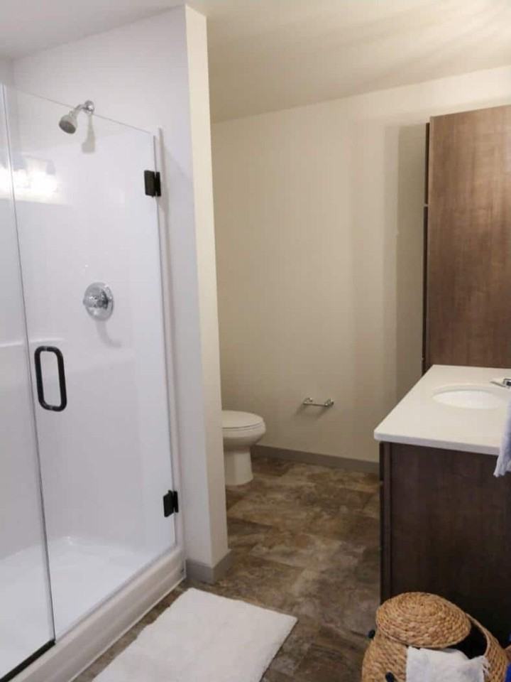 Live at Pioneer Place - Photo 7 of 16