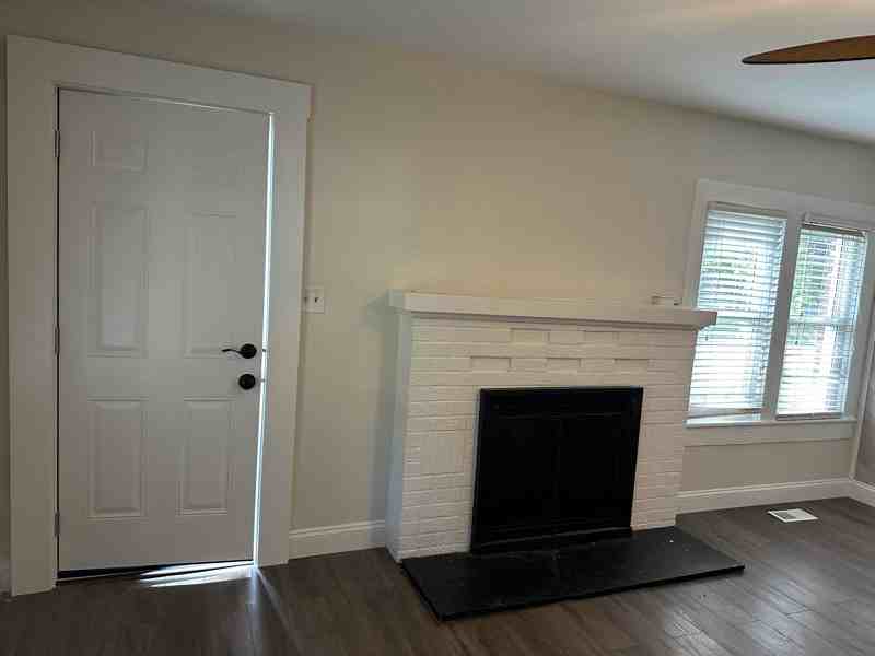 836 Old Modena St - Photo 6 of 20