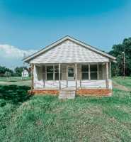 featured image of 701 S Broadway Ave