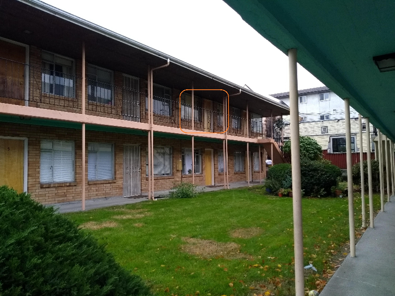 1747 S Hanford St #3 - Photo 2 of 17