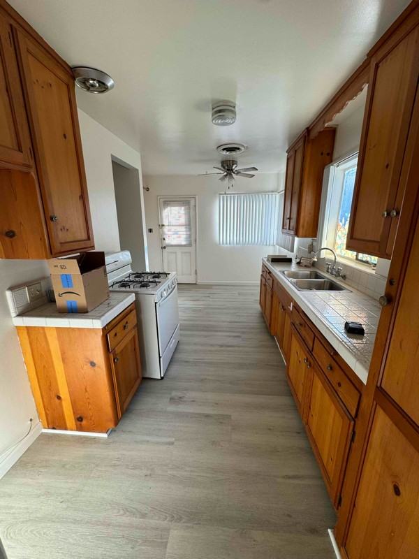 7784 Orchard St - Photo 5 of 6