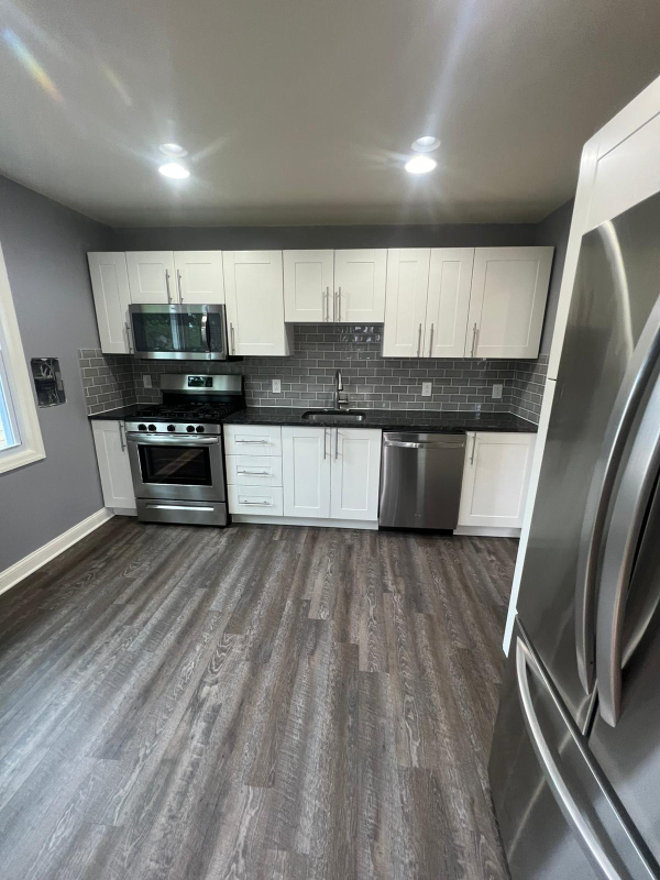 1012 Nora Dr #2ndFL - Photo 3 of 8