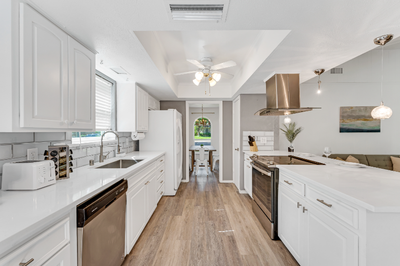 1614 Woodcrest Ln - Photo 7 of 20