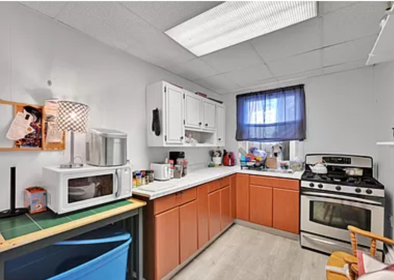 706 Mahantongo St #2 - Photo 2 of 7