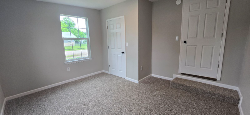 105 S 3rd St - Photo 7 of 18