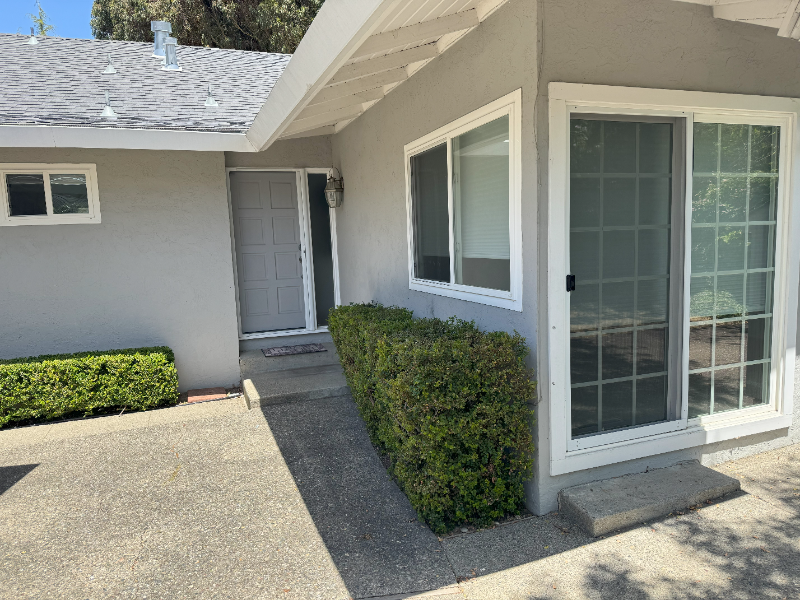 75 Pine Ter - Photo 2 of 10