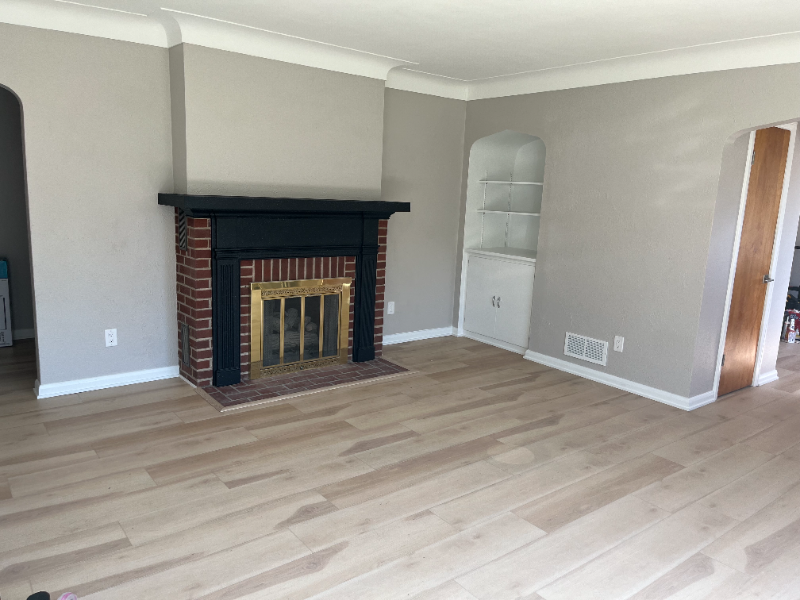 3913 Beverly Dr - Photo 3 of 7