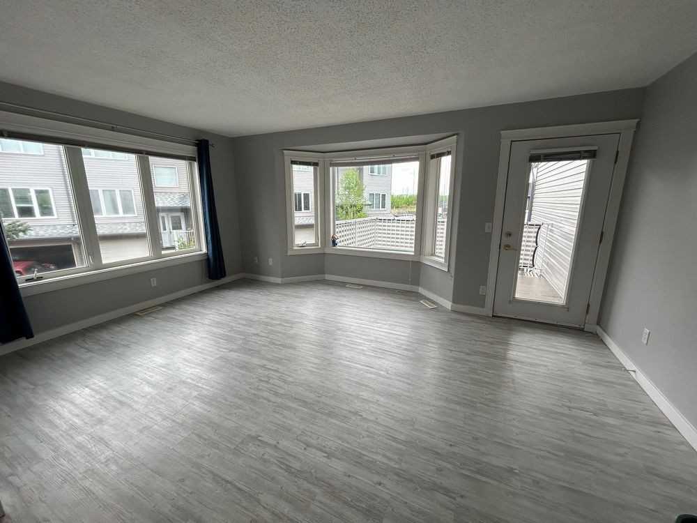 100 Apartment Building - Photo 2 of 21