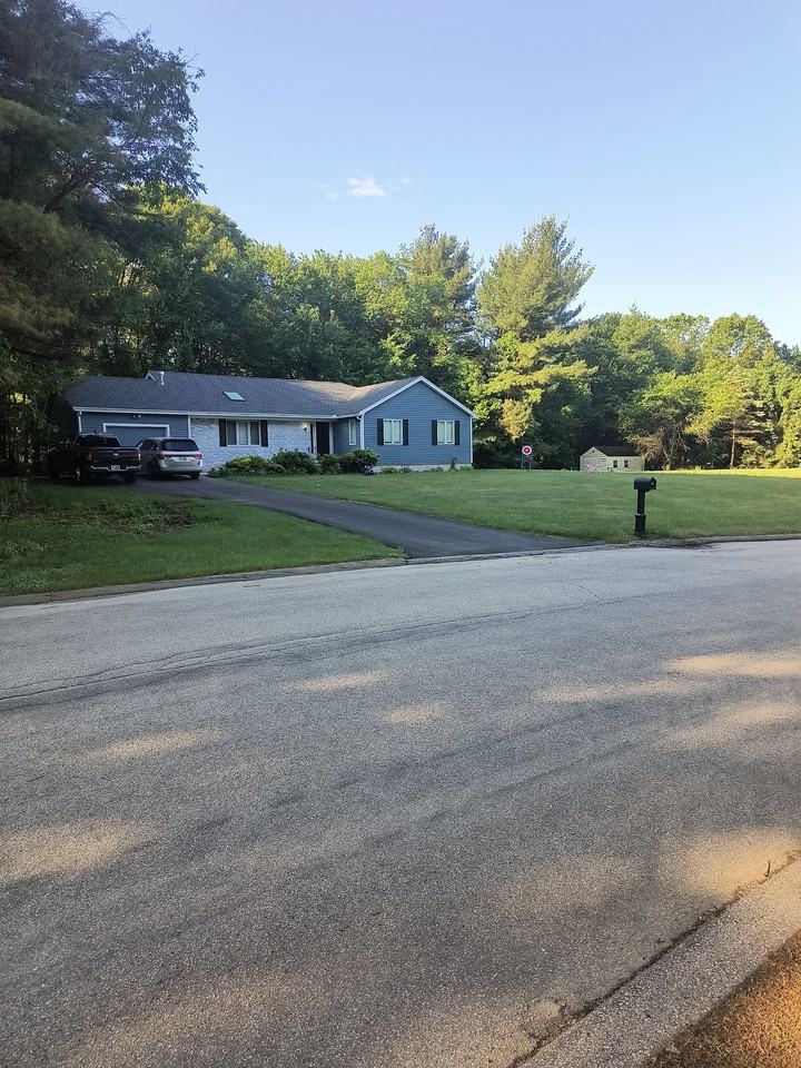 8 Nathaniel Dr #NA - Photo 3 of 17
