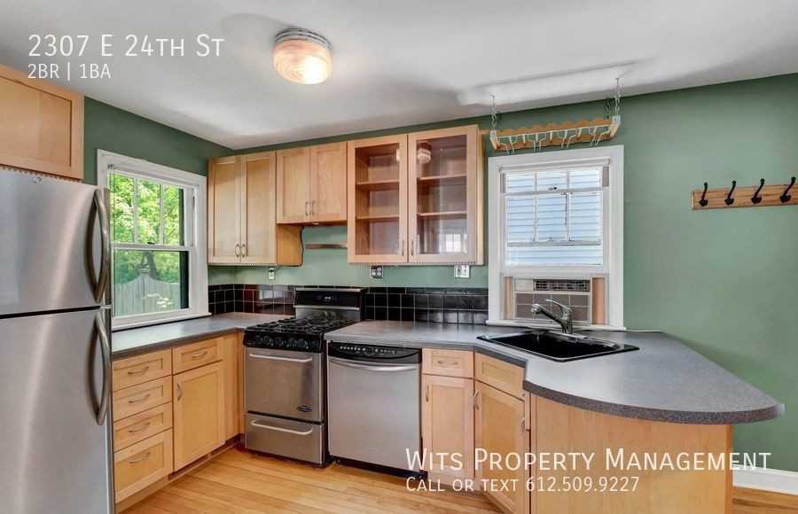 2307 E 24th St - Photo 3 of 14