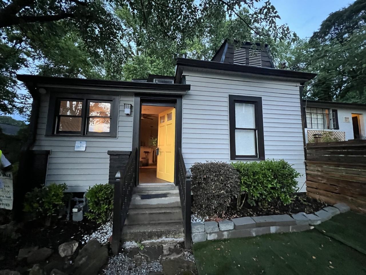 1077 Hampton St Nw #1 - Photo 2 of 13