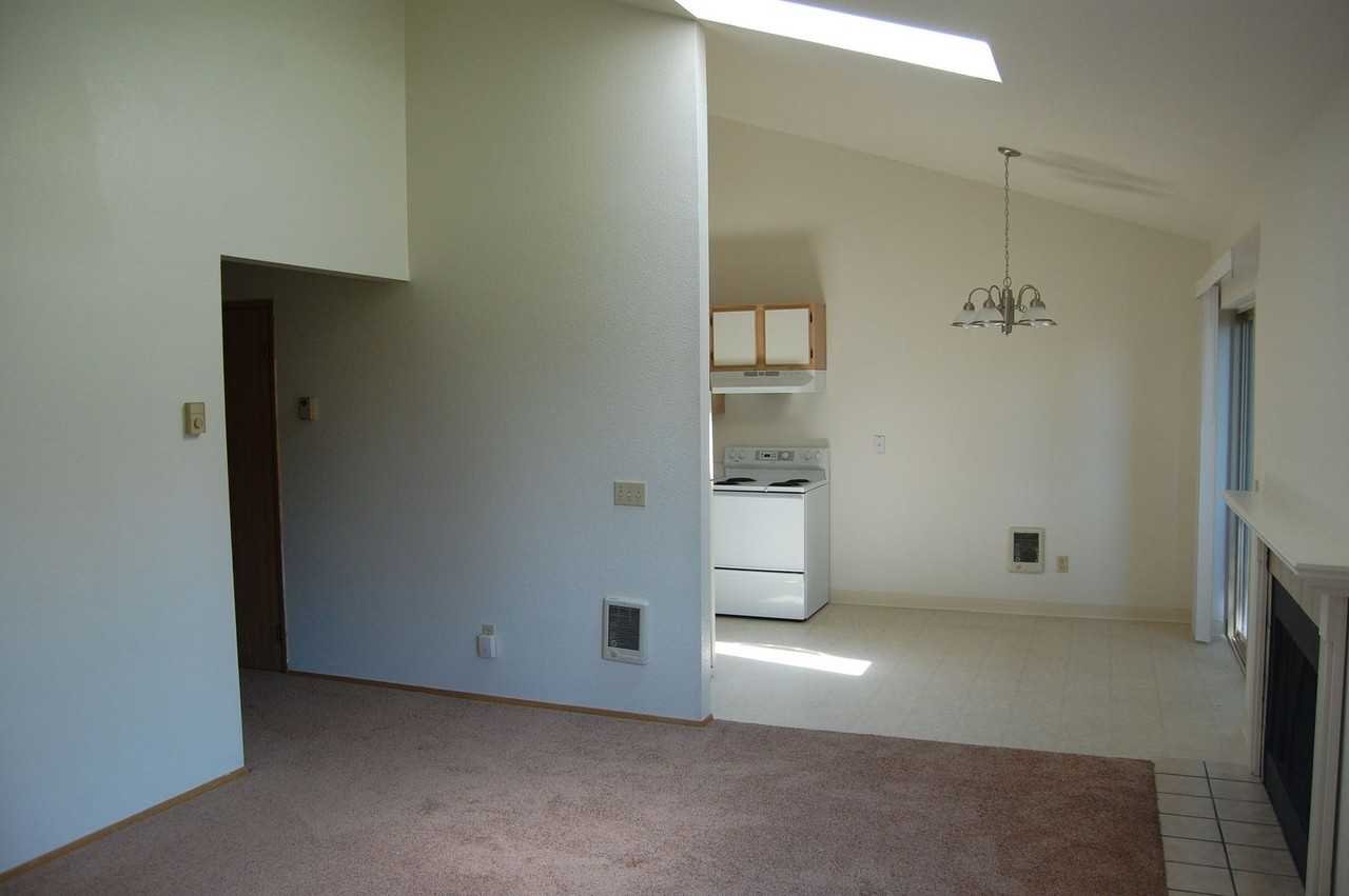 The Mountains Apartment Complex - Photo 3 of 5