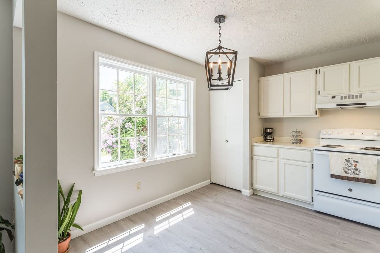 Seven Hearths Homestead Apartments - Photo 3 of 18