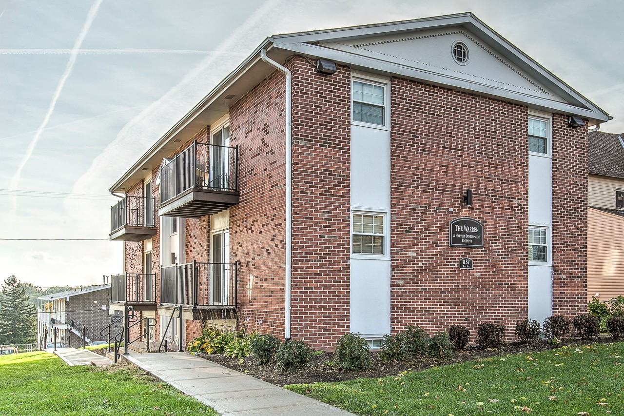 The Warren - Photo 3 of 18