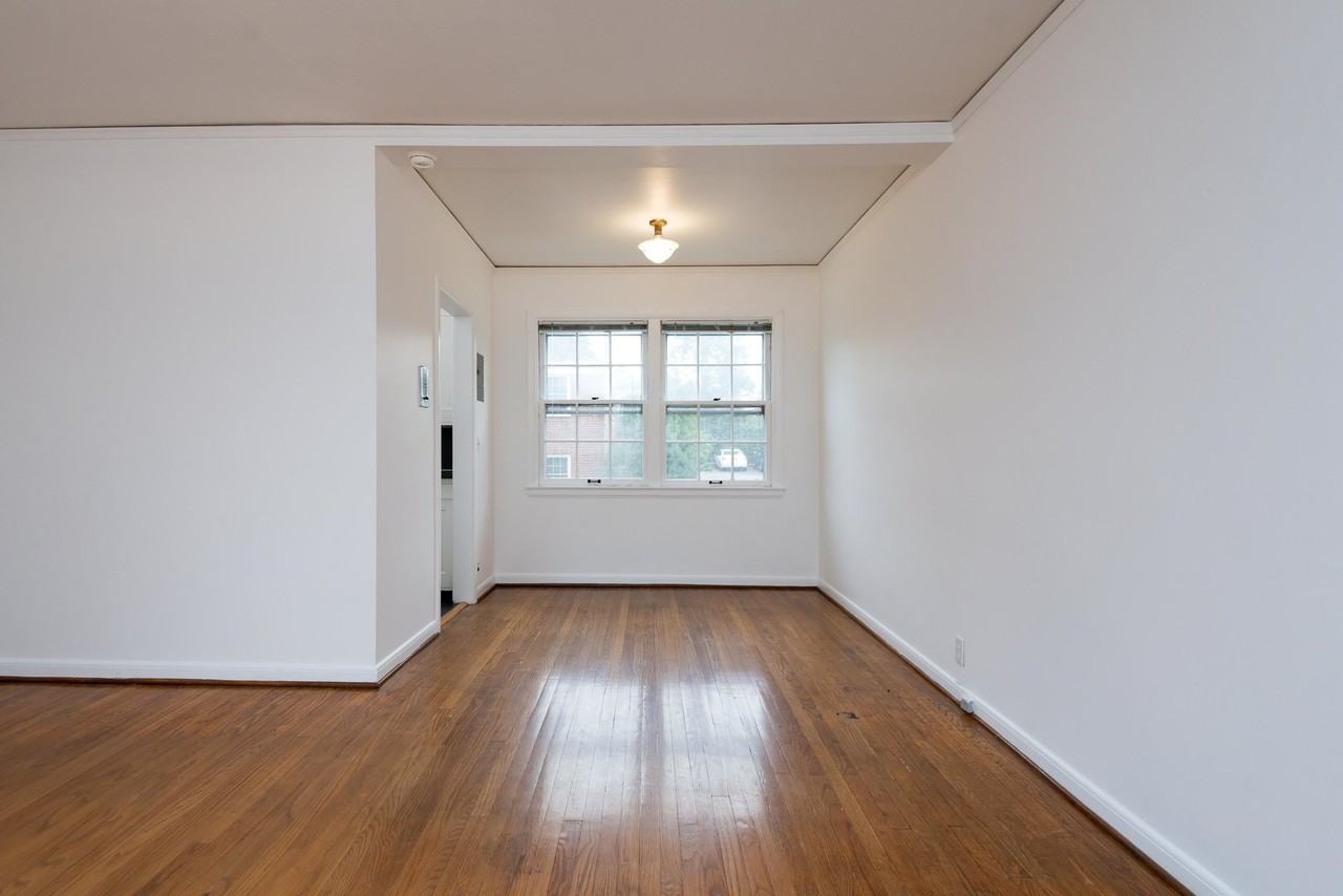 5495 Ne Sandycrest Ter #3 - Photo 6 of 21
