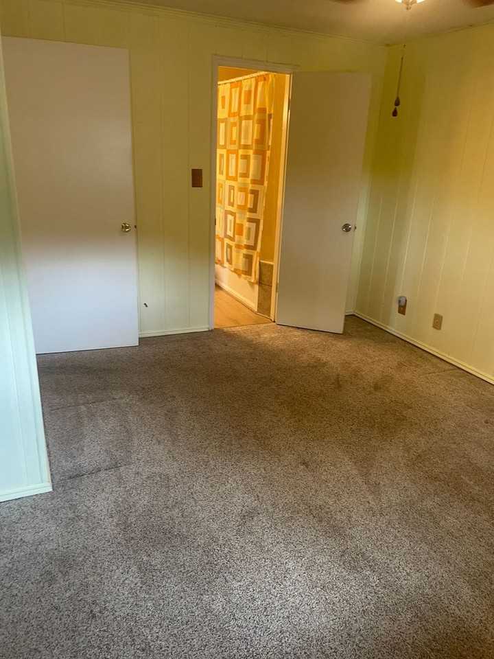 986 Ridgewood Dr - Photo 5 of 7