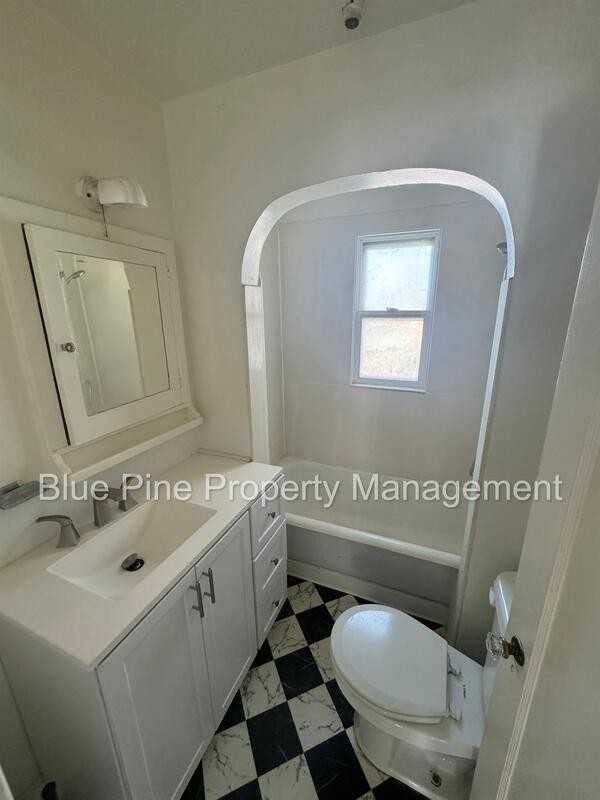 112 4th St - Photo 6 of 10