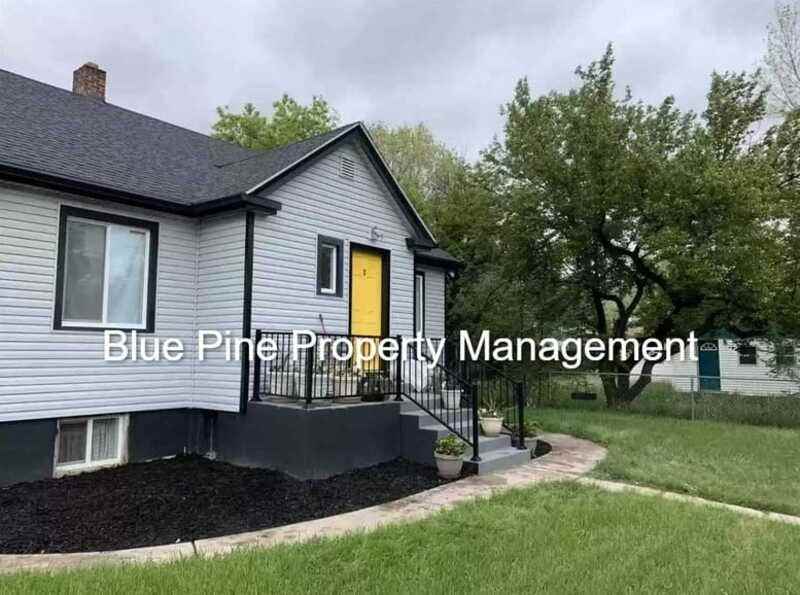 306 Lawton St #1 - Photo 2 of 11