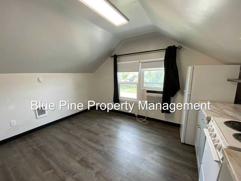 306 Lawton St #1 - Photo 3 of 11