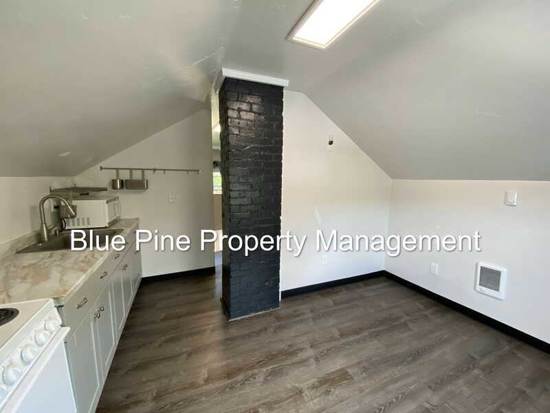 306 Lawton St #1 - Photo 4 of 11