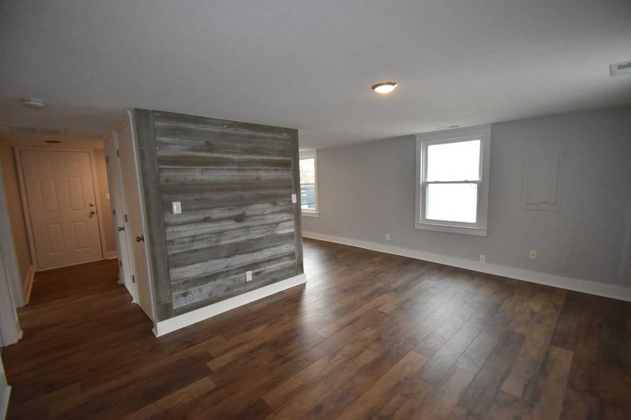 429 Demoss St - Photo 4 of 7