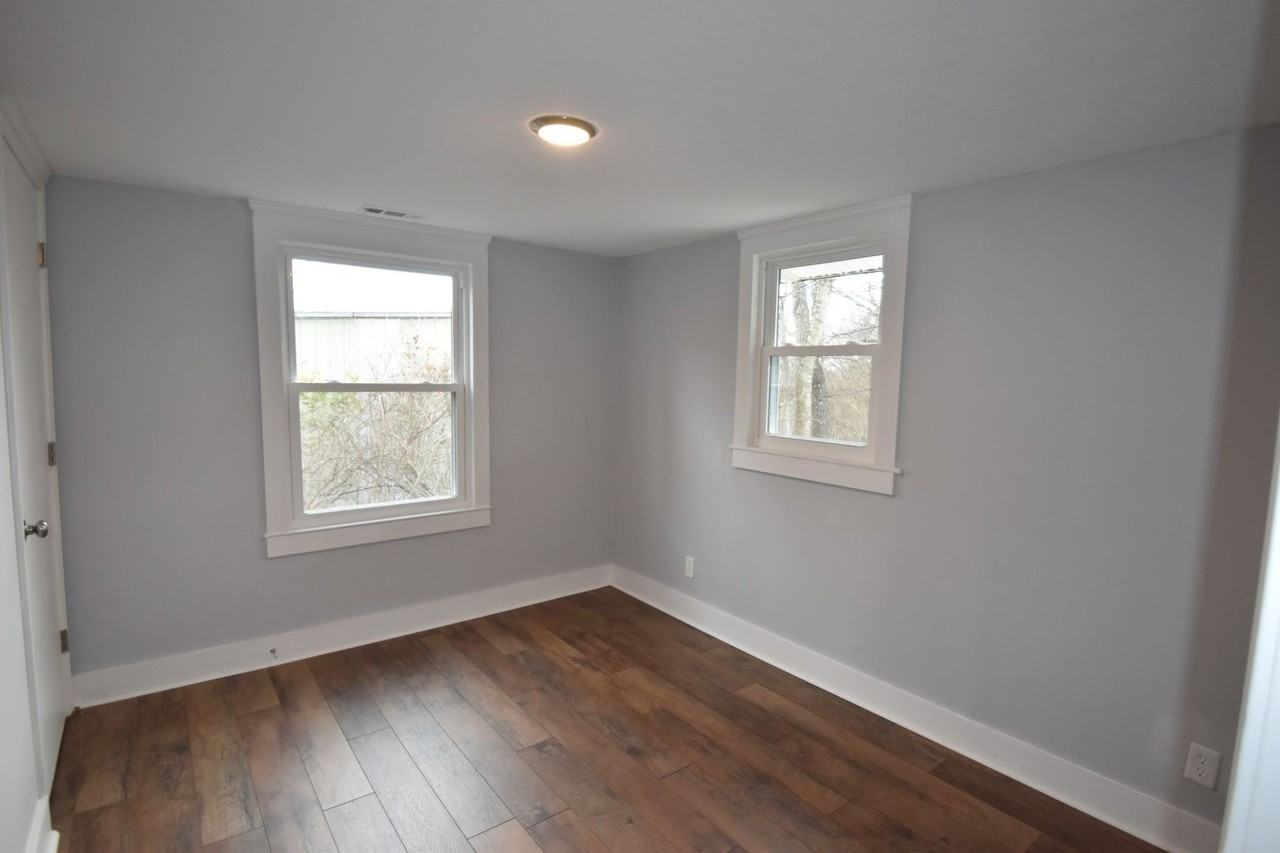 429 Demoss St - Photo 5 of 7