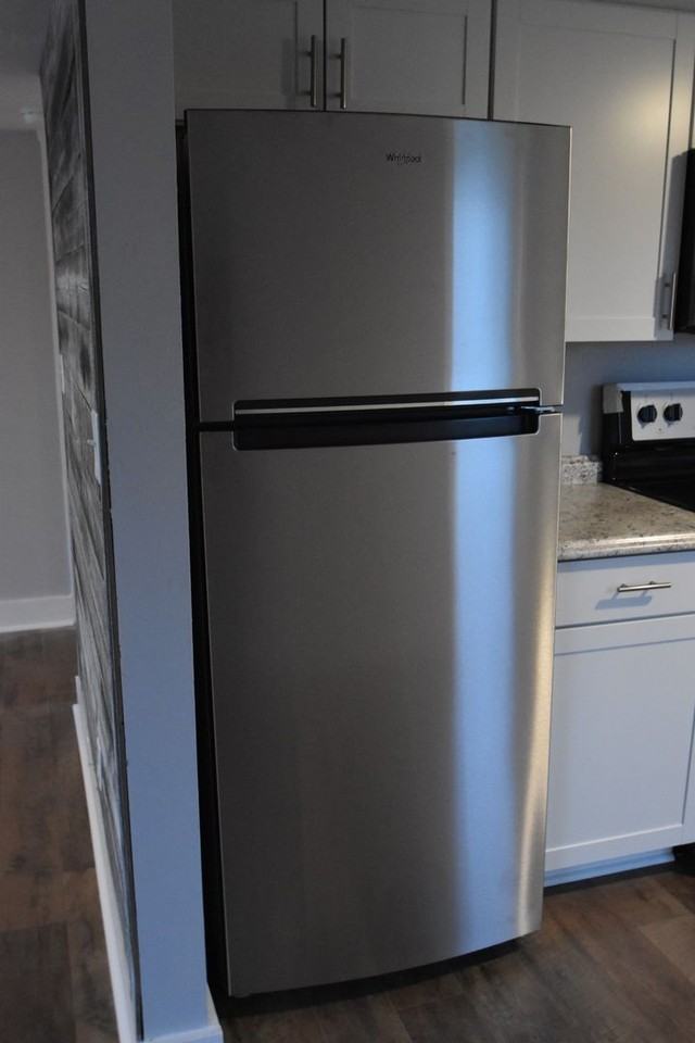 429 Demoss St - Photo 3 of 7