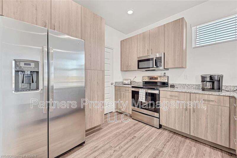 1764 S Razorback Rd - Photo 7 of 12