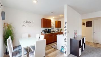 featured image of 820 6th St