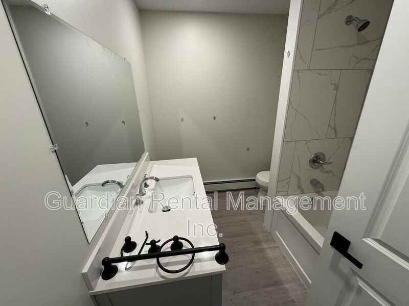 329 Albany St #1 - Photo 7 of 12