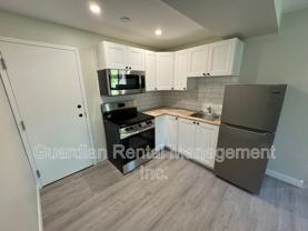 329 Albany St #C - Photo 1 of 1