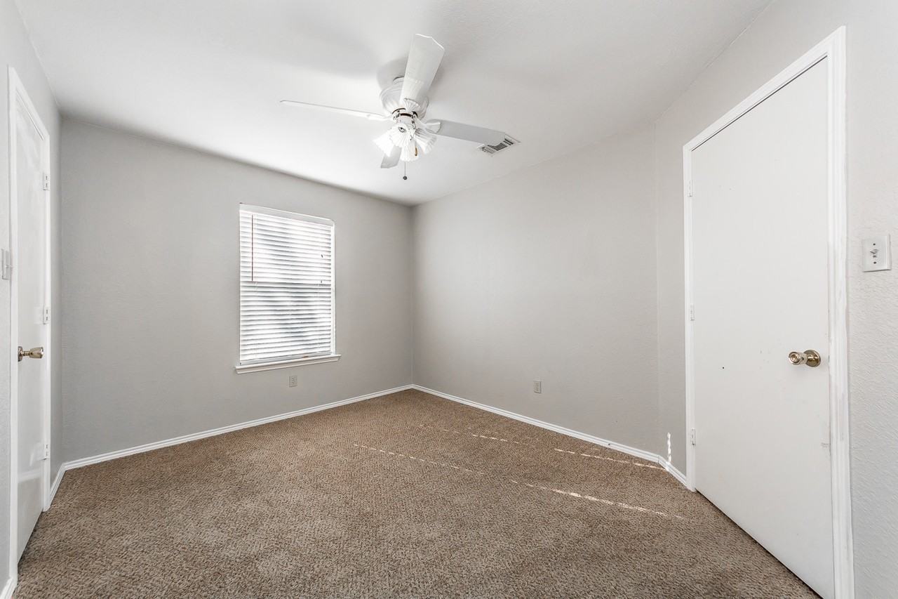 3724 Chaddybrook Ln - Photo 6 of 37