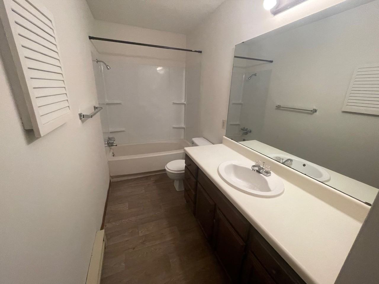 70 Ironwood Court - Photo 4 of 16