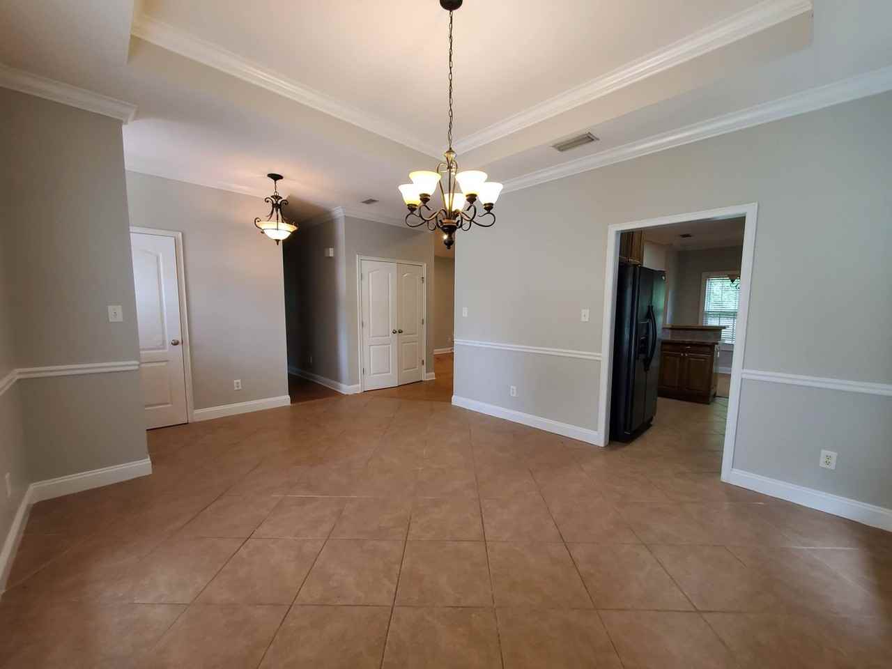 3815 Napa Dr - Photo 6 of 18