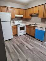 featured image of 2232 W Nichols Rd