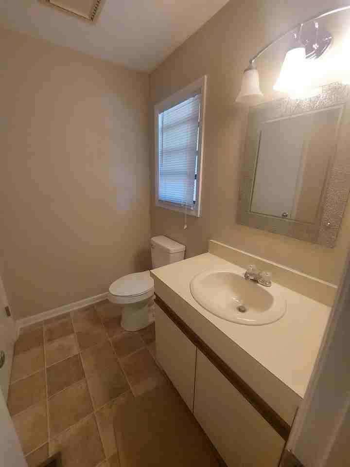 1176 Wrenwood Ct - Photo 3 of 21