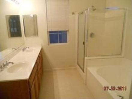 722 Ward Way - Photo 3 of 9