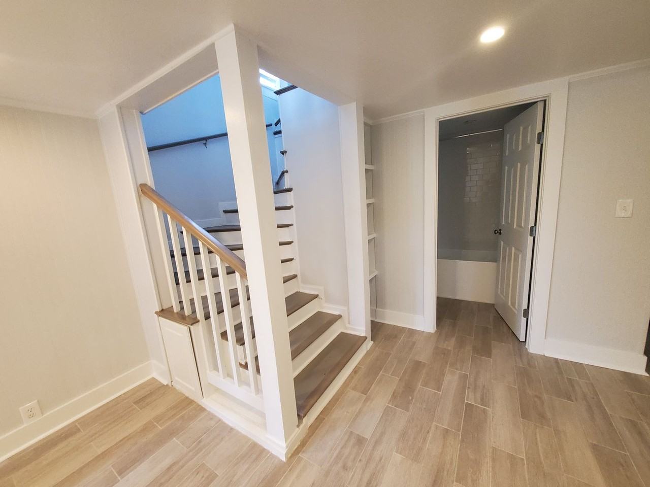 1613 17th St - Photo 6 of 19