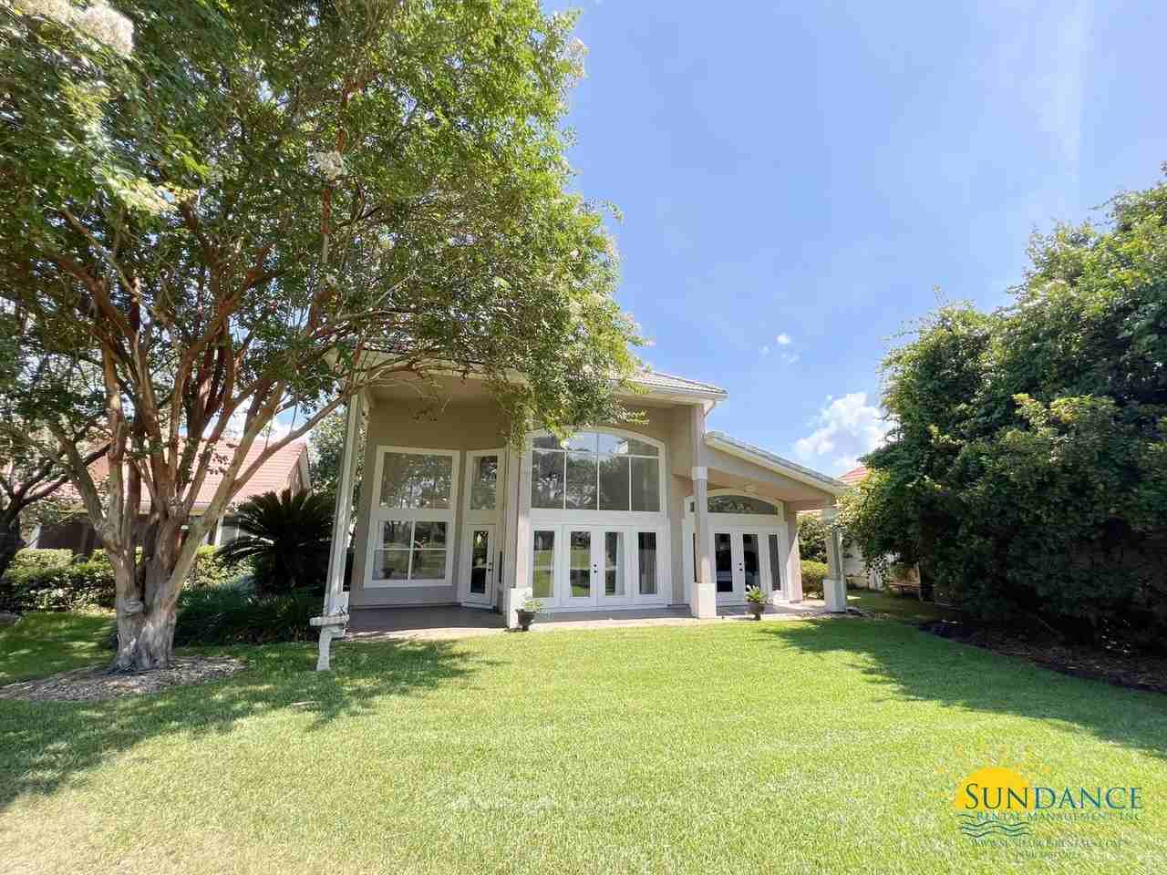875 Indigo Loop - Photo 3 of 36
