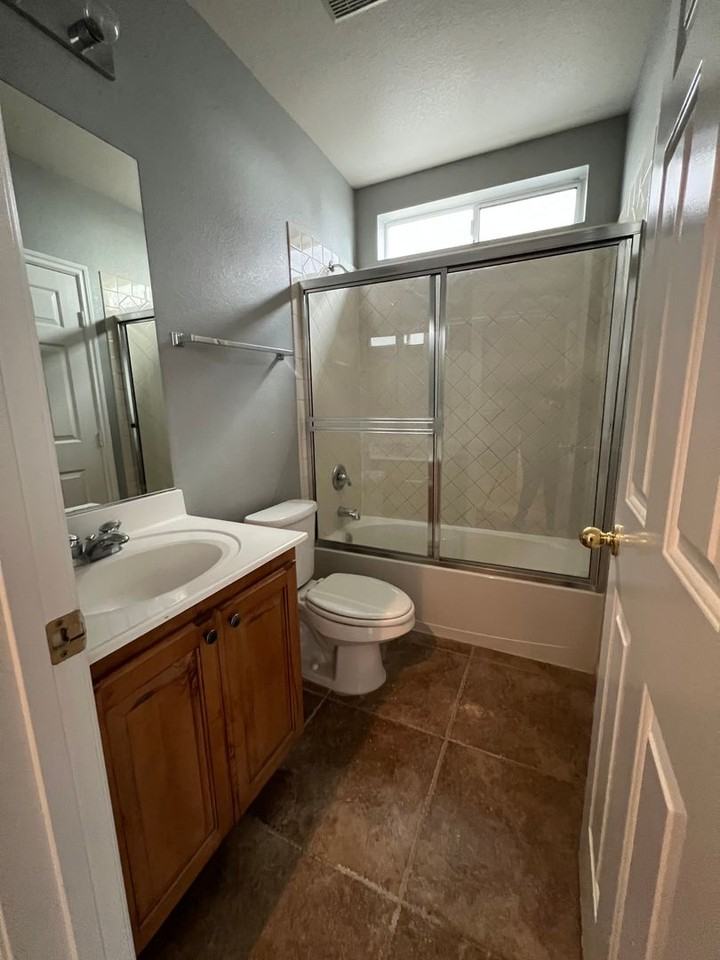 6010 Quiet Glow Ave - Photo 4 of 39