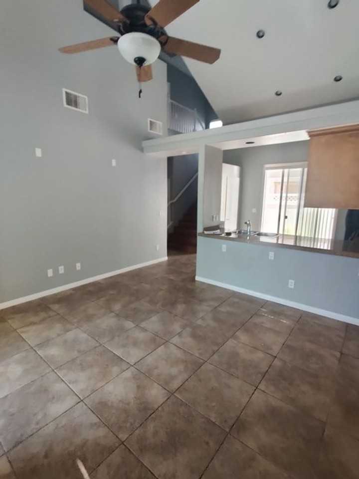 6010 Quiet Glow Ave - Photo 7 of 39