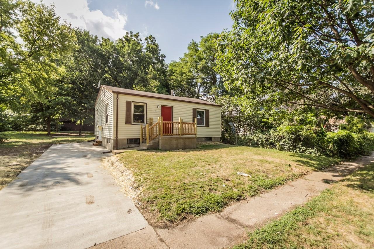 3206 Bowdoin St - Photo 3 of 16