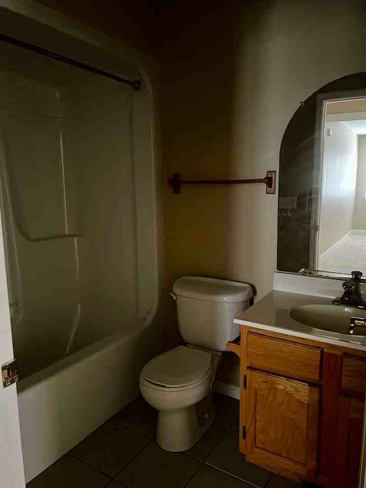 54 Hidden Pines Ct - Photo 7 of 11