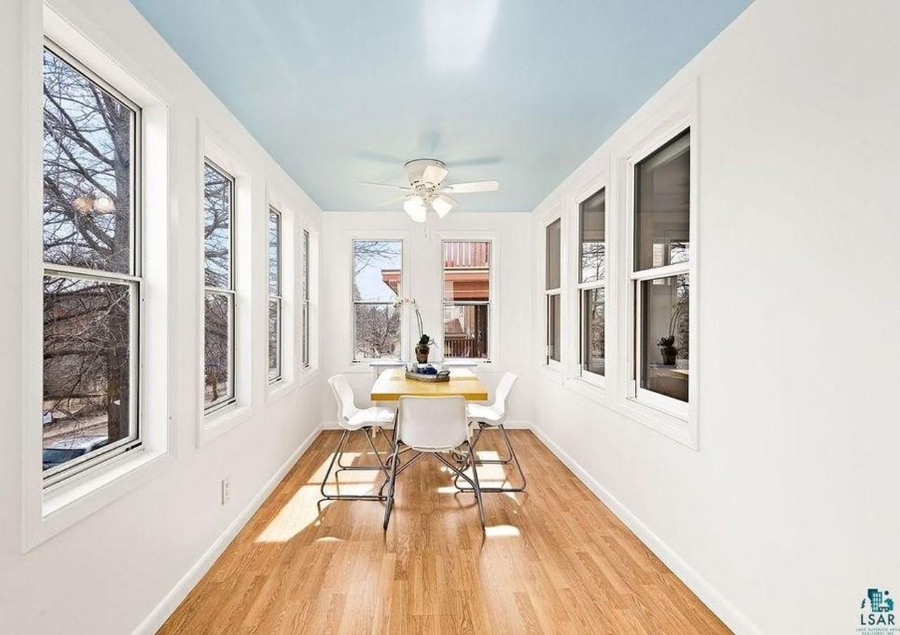 1219 E 5th St - Photo 4 of 22