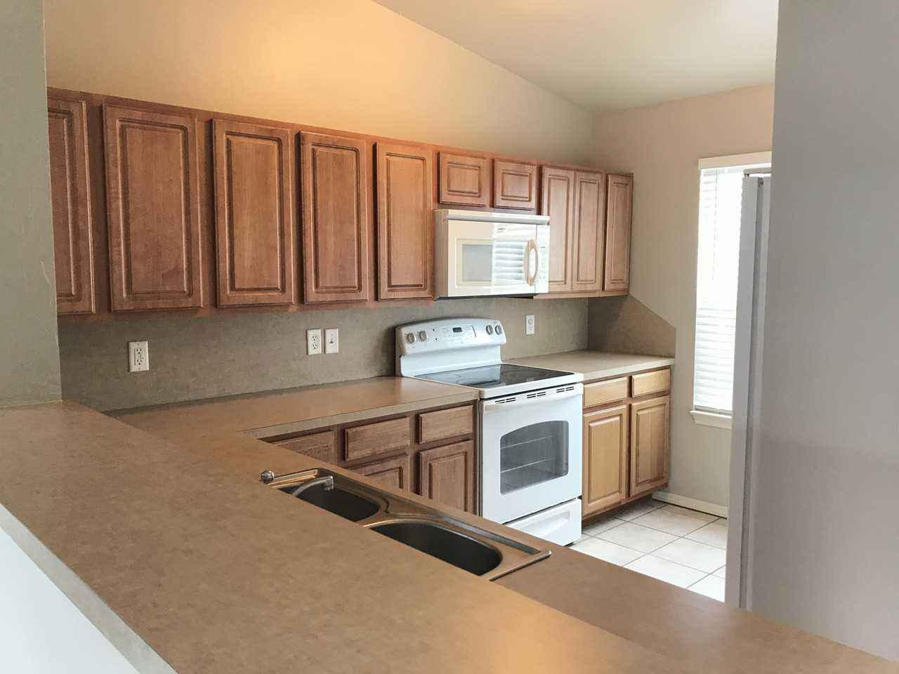 1809 Nw 146th Ter - Photo 3 of 17