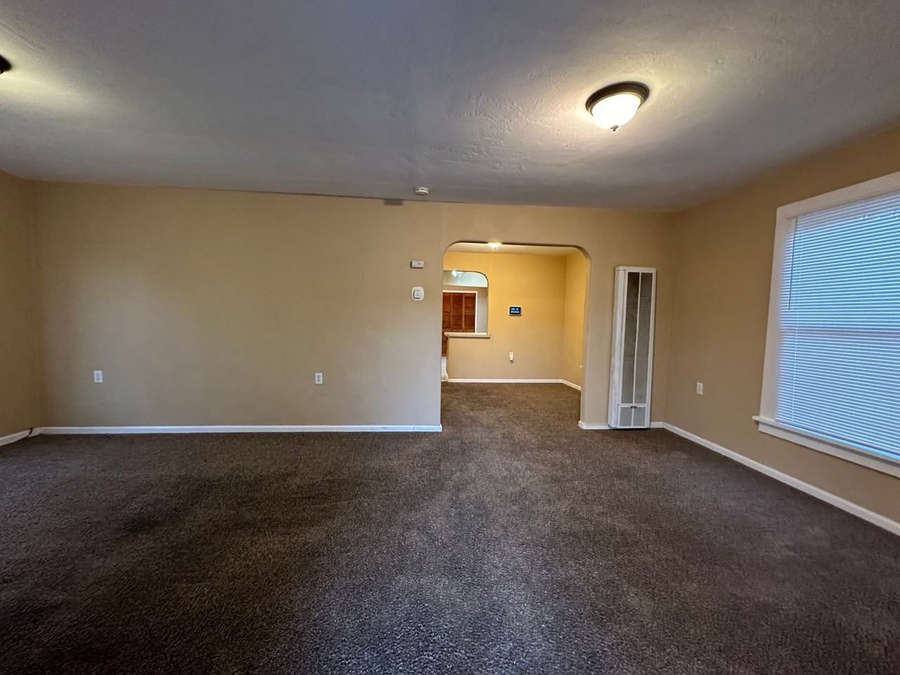 212 San Emidio St - Photo 2 of 19