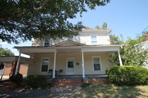 featured image of 315 Park Ave