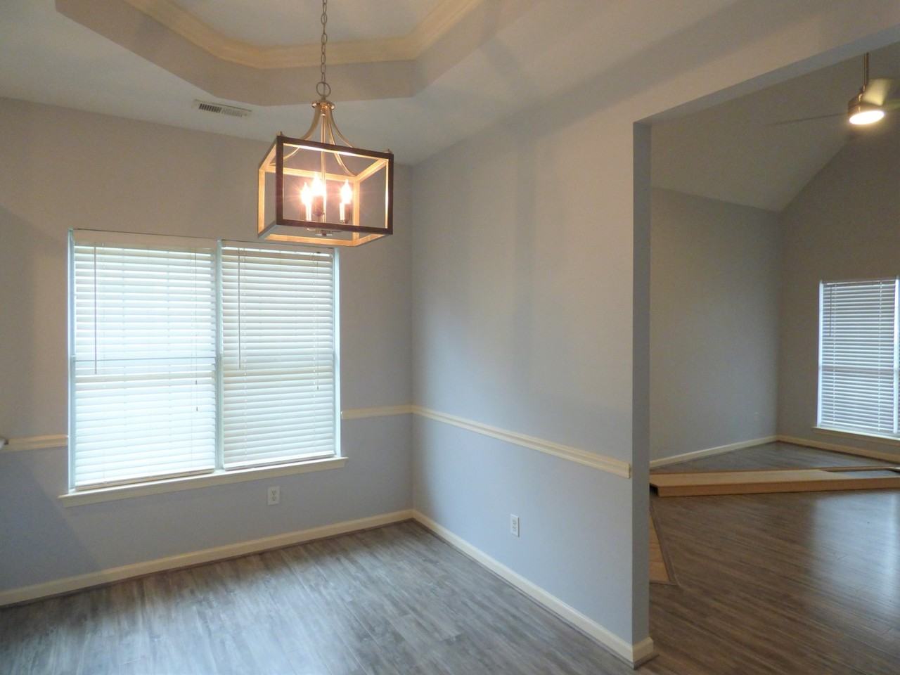 9014 Brookline Ln - Photo 2 of 14