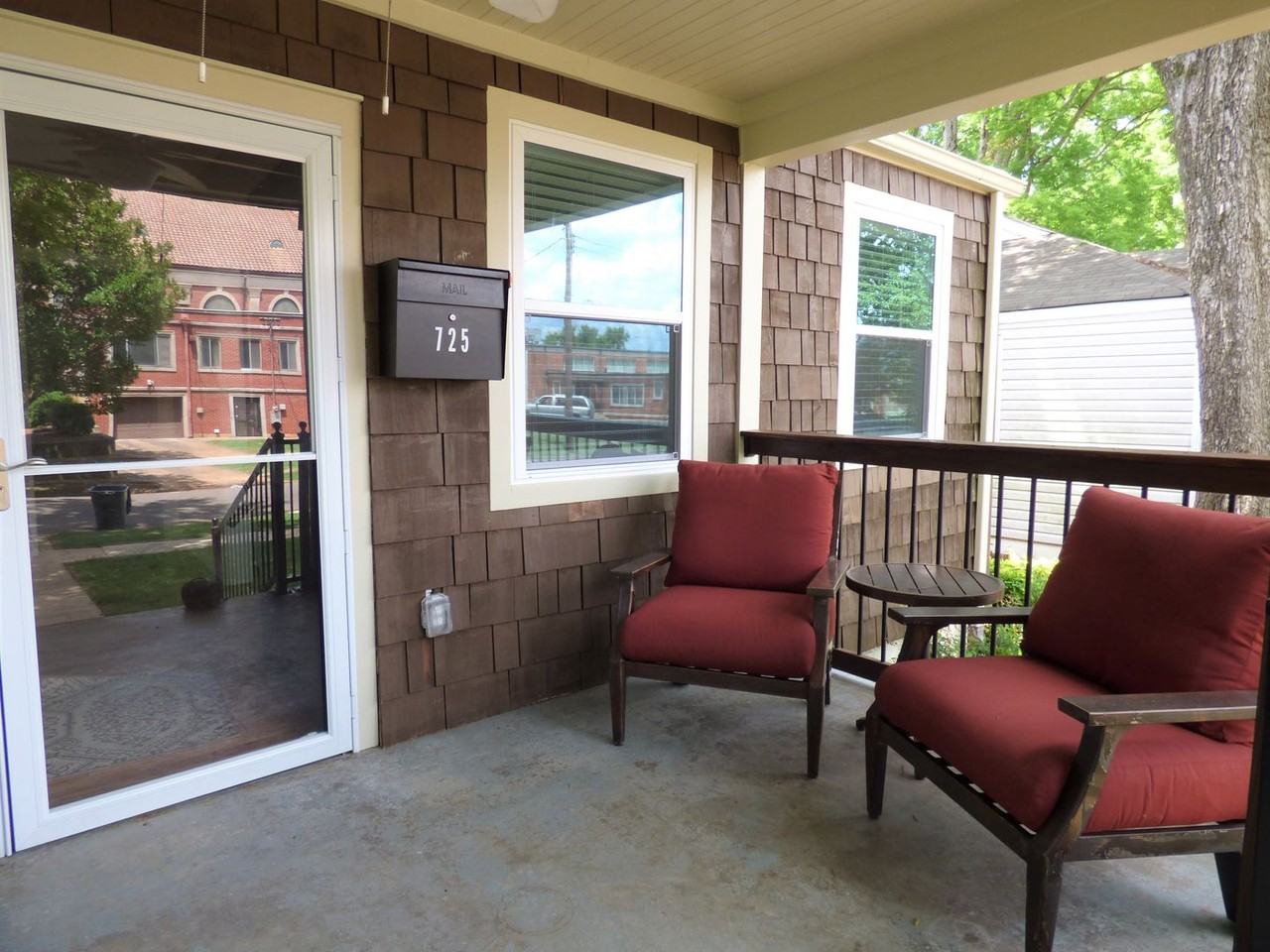 725 9th Avenue South - Photo 2 of 12